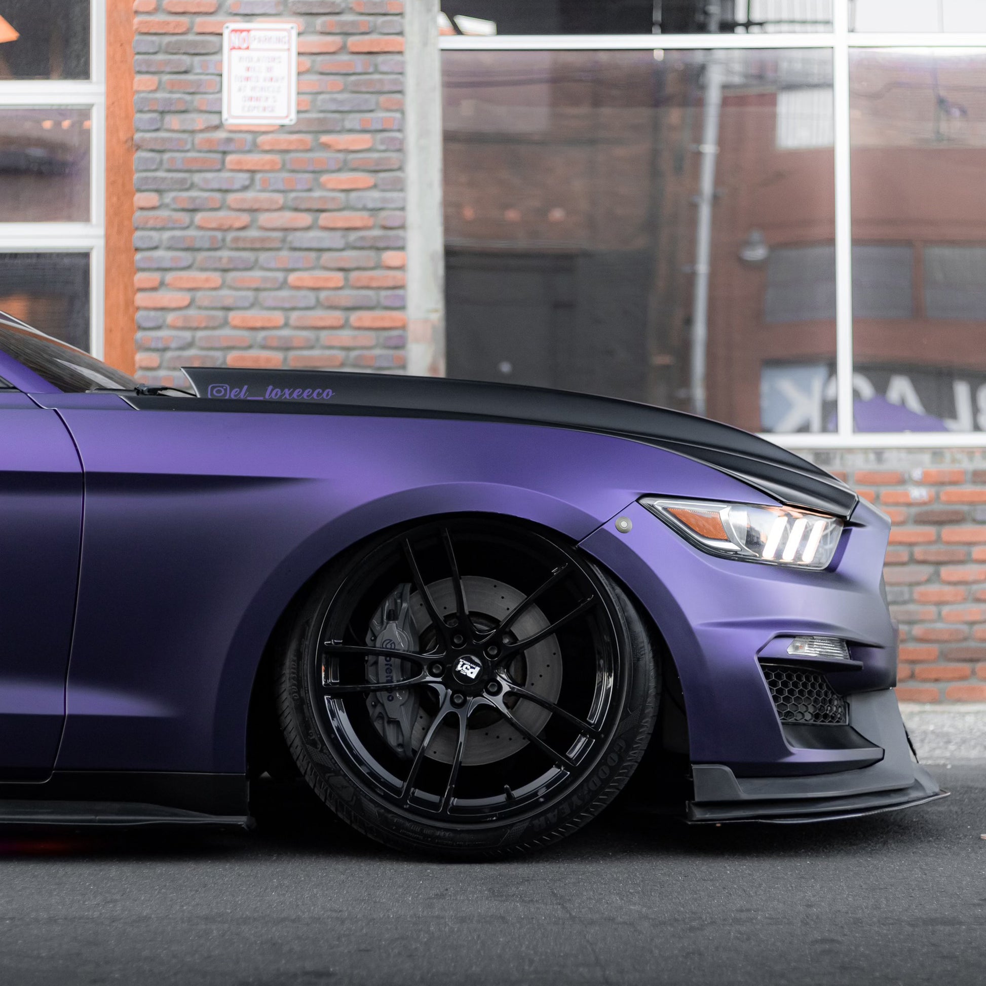 Ultral matte metallic auto wrappen magic purple